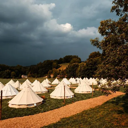 Event Glamping Tent - F1 Spielberg Luxuszelt Spielberg Bei Knittelfeld
